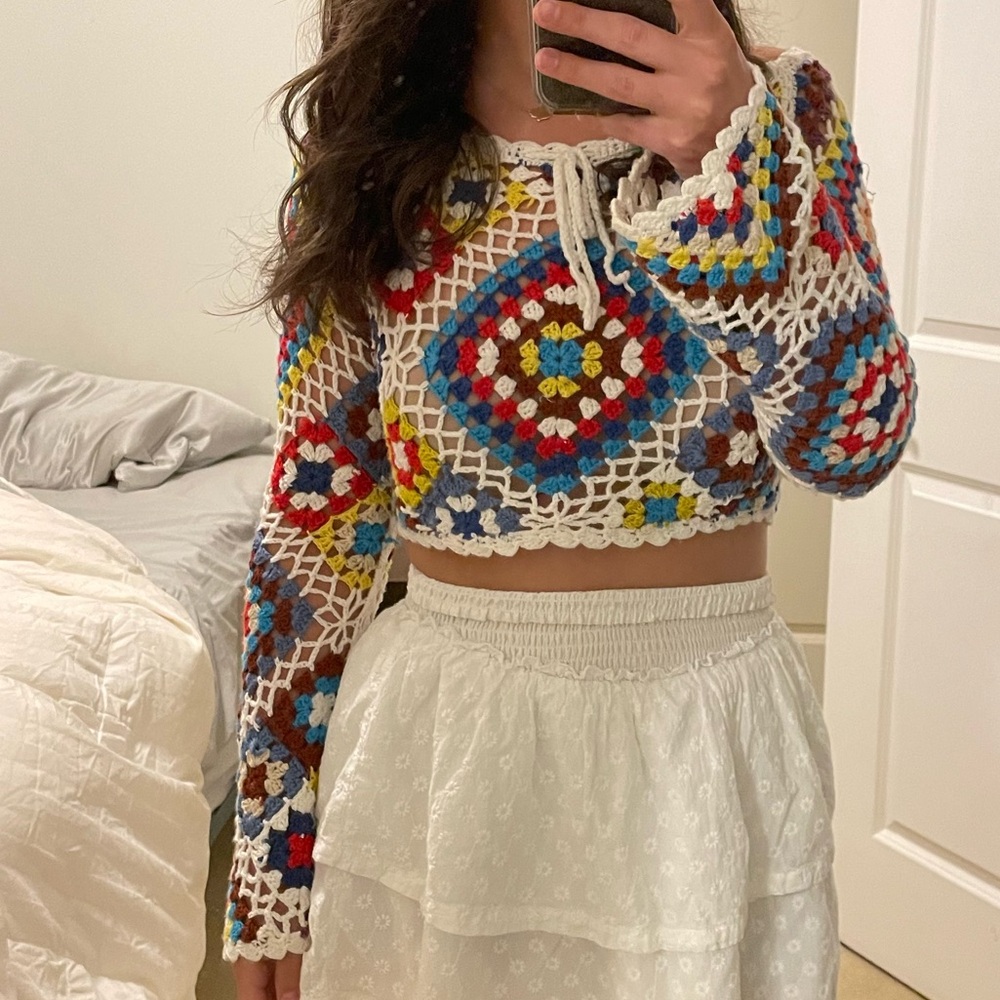 ISO this crochet top! Please let me know if you have one you’re willing to sell!